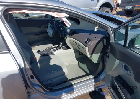 2012 Honda Civic Natural Gas z USA, uszkodzony, nr VIN 19XFB5F55CE003945